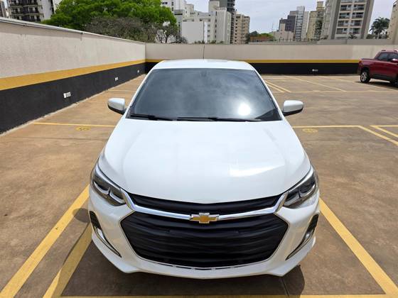 CHEVROLET ONIX 1.0 TURBO FLEX PLUS PREMIER AUTOMÁTICO